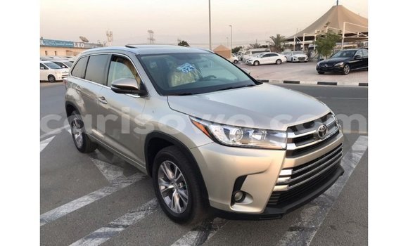 Ra Imported Toyota Highlander Miiran Ọkọ̀ in Import - Dubai ni Benin Ra Imported Toyota Highlander Miiran Ọkọ̀ in Import - Dubai ni Benin