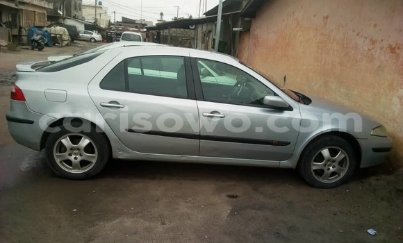 Sayi Na hannu Renault Laguna Green Mota in Cotonou a Benin Sayi Na hannu Renault Laguna Green Mota in Cotonou a Benin