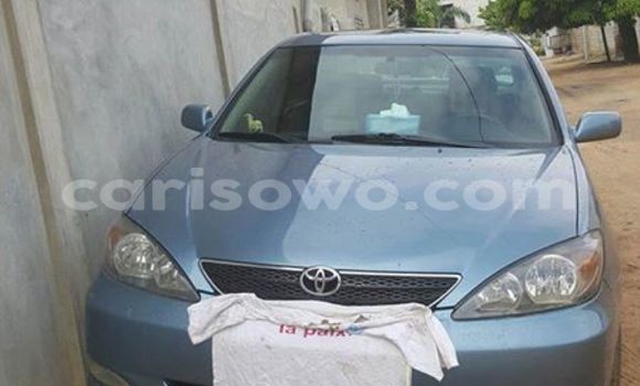 Acheter Occasion Voiture Toyota Camry Bleu à Cotonou, Benin Acheter Occasion Voiture Toyota Camry Bleu à Cotonou, Benin