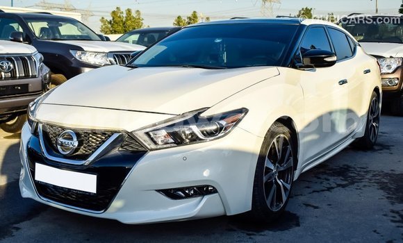 Ra Imported Nissan Maxima funfun Ọkọ̀ in Import - Dubai ni Benin Ra Imported Nissan Maxima funfun Ọkọ̀ in Import - Dubai ni Benin
