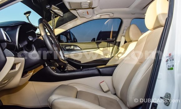 Ra Imported Nissan Maxima funfun Ọkọ̀ in Import - Dubai ni Benin Ra Imported Nissan Maxima funfun Ọkọ̀ in Import - Dubai ni Benin