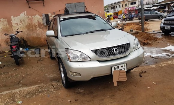 Ra Àlòkù Lexus RX 330 Silver Ọkọ̀ in Cotonou ni Benin Ra Àlòkù Lexus RX 330 Silver Ọkọ̀ in Cotonou ni Benin