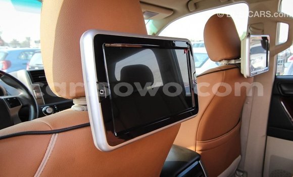 Sayi Imported Toyota Prado White Mota in Import - Dubai a Benin Sayi Imported Toyota Prado White Mota in Import - Dubai a Benin