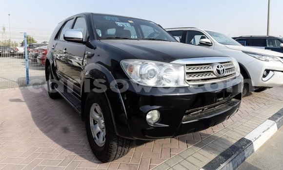 Acheter Import Voiture Toyota Fortuner Noir à Import - Dubai, Benin Acheter Import Voiture Toyota Fortuner Noir à Import - Dubai, Benin