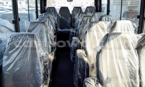 Ra Imported Hyundai Chorus Alagara Ọkọ̀ akẹ́rù ńlá in Import - Dubai ni Benin Ra Imported Hyundai Chorus Alagara Ọkọ̀ akẹ́rù ńlá in Import - Dubai ni Benin