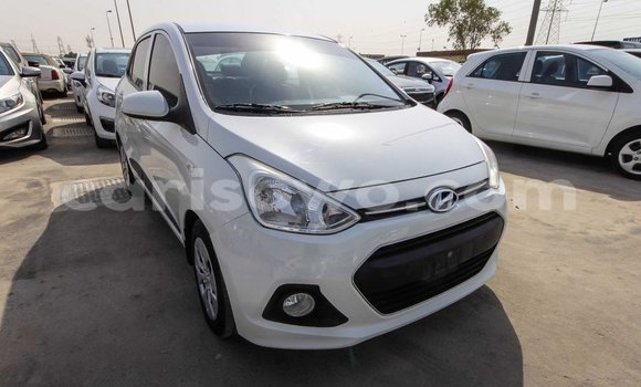 Acheter Import Voiture Hyundai i10 Blanc à Import - Dubai, Benin Acheter Import Voiture Hyundai i10 Blanc à Import - Dubai, Benin