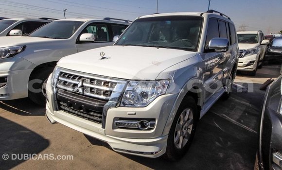 Ra Imported Mitsubishi Pajero funfun Ọkọ̀ in Import - Dubai ni Benin Ra Imported Mitsubishi Pajero funfun Ọkọ̀ in Import - Dubai ni Benin