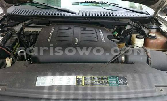 Acheter Occasion Voiture Lada Niva Gris à Cotonou, Benin Acheter Occasion Voiture Lada Niva Gris à Cotonou, Benin