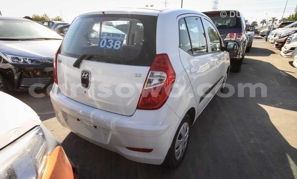 Acheter Import Voiture Hyundai i10 Blanc à Import - Dubai, Benin Acheter Import Voiture Hyundai i10 Blanc à Import - Dubai, Benin