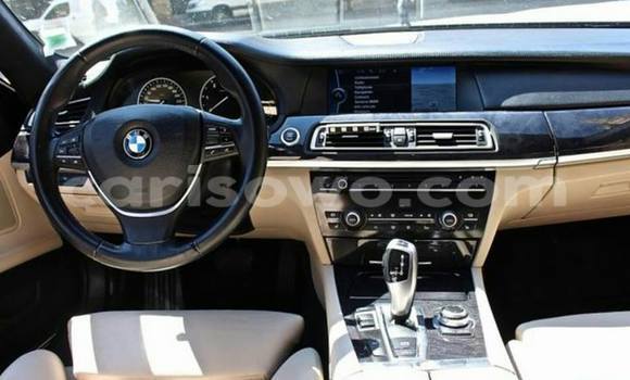 Acheter Occasion Voiture BMW 5–Series Noir à Cotonou, Benin Acheter Occasion Voiture BMW 5–Series Noir à Cotonou, Benin