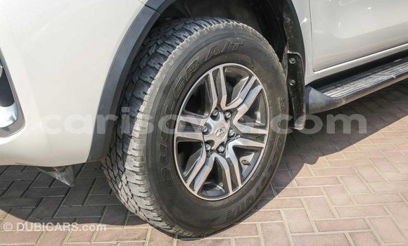 Ra Imported Toyota Fortuner funfun Ọkọ̀ in Import - Dubai ni Benin Ra Imported Toyota Fortuner funfun Ọkọ̀ in Import - Dubai ni Benin