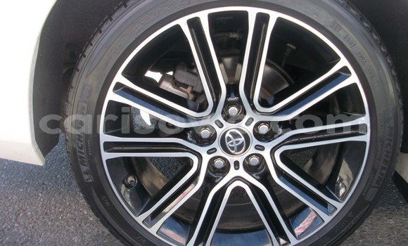 Acheter Occasion Voiture Toyota Camry Blanc à Cotonou, Benin Acheter Occasion Voiture Toyota Camry Blanc à Cotonou, Benin