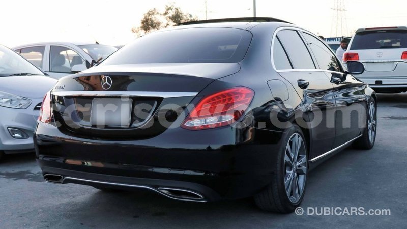 Big with watermark mercedes benz 190 benin import dubai 6353