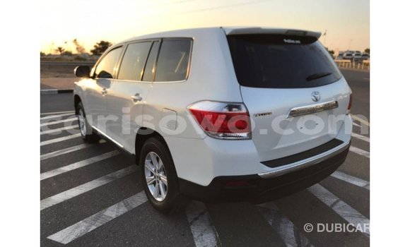Ra Imported Toyota Highlander funfun Ọkọ̀ in Import - Dubai ni Benin Ra Imported Toyota Highlander funfun Ọkọ̀ in Import - Dubai ni Benin