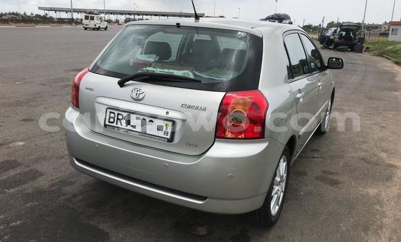 Ra Àlòkù Toyota Corolla Silver Ọkọ̀ in Cotonou ni Benin Ra Àlòkù Toyota Corolla Silver Ọkọ̀ in Cotonou ni Benin