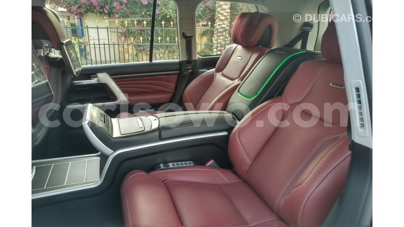 Big with watermark toyota land cruiser benin import dubai 6409