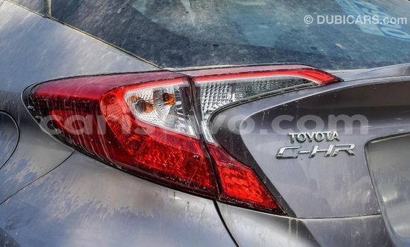 Sayi Imported Toyota C-HR Sauran Mota in Import - Dubai a Benin Sayi Imported Toyota C-HR Sauran Mota in Import - Dubai a Benin