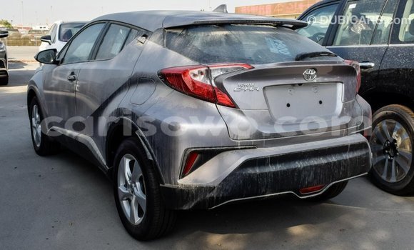 Sayi Imported Toyota C-HR Sauran Mota in Import - Dubai a Benin Sayi Imported Toyota C-HR Sauran Mota in Import - Dubai a Benin