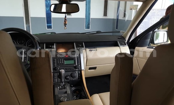 Ra Àlòkù Land Rover Range Rover Sport Black Ọkọ̀ in Cotonou ni Benin Ra Àlòkù Land Rover Range Rover Sport Black Ọkọ̀ in Cotonou ni Benin