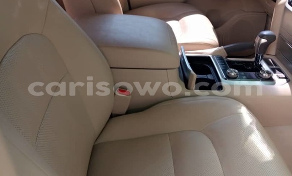 Ra Àlòkù Toyota Land Cruiser Black Ọkọ̀ in Cotonou ni Benin Ra Àlòkù Toyota Land Cruiser Black Ọkọ̀ in Cotonou ni Benin