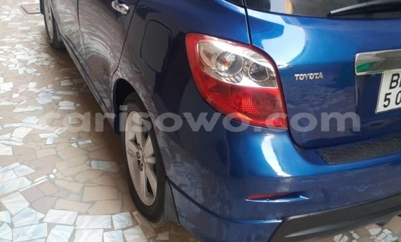 Ra Àlòkù Toyota Matrix Blue Ọkọ̀ in Cotonou ni Benin Ra Àlòkù Toyota Matrix Blue Ọkọ̀ in Cotonou ni Benin