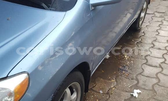 Ra Àlòkù Toyota Matrix Blue Ọkọ̀ in Cotonou ni Benin Ra Àlòkù Toyota Matrix Blue Ọkọ̀ in Cotonou ni Benin