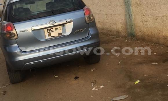 Ra Àlòkù Toyota Matrix Blue Ọkọ̀ in Cotonou ni Benin Ra Àlòkù Toyota Matrix Blue Ọkọ̀ in Cotonou ni Benin