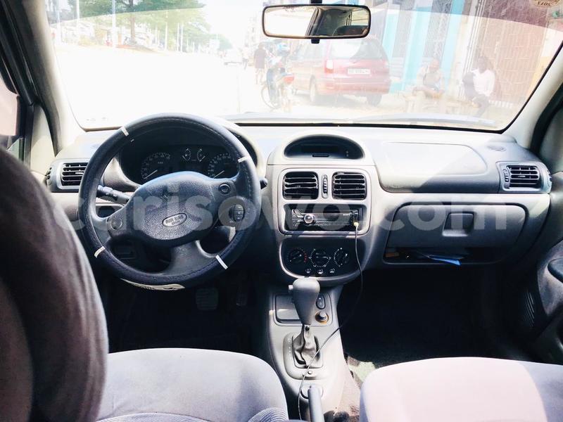 Big with watermark renault clio benin cotonou 6445