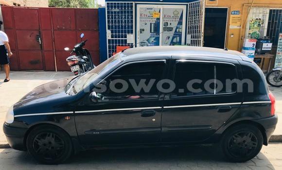 Acheter Occasion Voiture Renault Clio Noir à Cotonou, Benin Acheter Occasion Voiture Renault Clio Noir à Cotonou, Benin