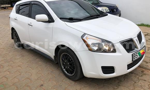 Ra Àlòkù Pontiac Vibe funfun Ọkọ̀ in Cotonou ni Benin Ra Àlòkù Pontiac Vibe funfun Ọkọ̀ in Cotonou ni Benin