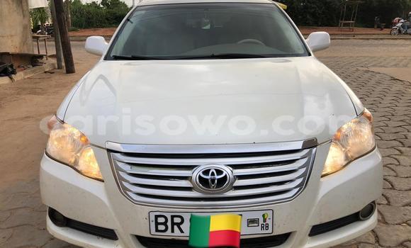 Buy Used Toyota Avalon White Car in Cotonou in Benign Buy Used Toyota Avalon White Car in Cotonou in Benign