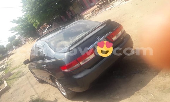 Ra Àlòkù Honda Accord Black Ọkọ̀ in Cotonou ni Benin Ra Àlòkù Honda Accord Black Ọkọ̀ in Cotonou ni Benin