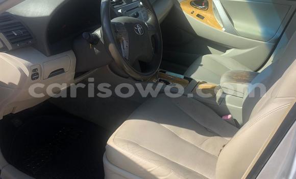 Ra Àlòkù Toyota Camry Silver Ọkọ̀ in Cotonou ni Benin Ra Àlòkù Toyota Camry Silver Ọkọ̀ in Cotonou ni Benin