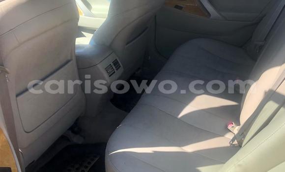 Ra Àlòkù Toyota Camry Silver Ọkọ̀ in Cotonou ni Benin Ra Àlòkù Toyota Camry Silver Ọkọ̀ in Cotonou ni Benin