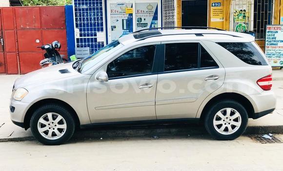 Buy Used Mercedes-Benz ML–Class Silver Car in Cotonou in Benign Buy Used Mercedes-Benz ML–Class Silver Car in Cotonou in Benign