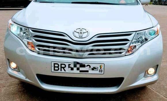 Sayi Sabo Toyota Venza White Mota in Cotonou a Benin Sayi Sabo Toyota Venza White Mota in Cotonou a Benin