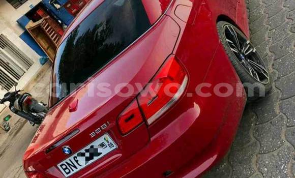 Sayi Na hannu BMW 327 Red Mota in Cotonou a Benin Sayi Na hannu BMW 327 Red Mota in Cotonou a Benin