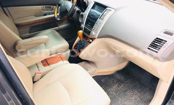 Ra Àlòkù Lexus RX 330 Black Ọkọ̀ in Cotonou ni Benin Ra Àlòkù Lexus RX 330 Black Ọkọ̀ in Cotonou ni Benin