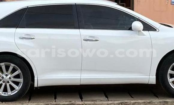 Buy Used Toyota Venza White Car in Cotonou in Benign Buy Used Toyota Venza White Car in Cotonou in Benign