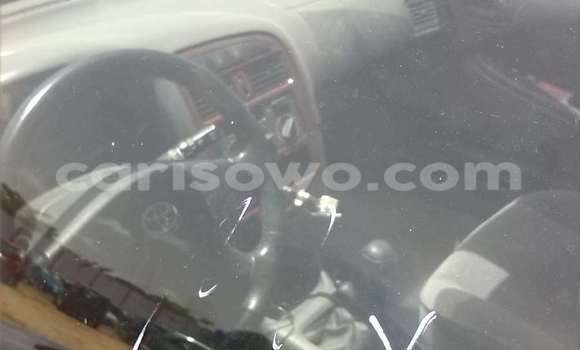 Acheter Occasion Voiture Toyota Avensis Bleu à Cotonou, Benin Acheter Occasion Voiture Toyota Avensis Bleu à Cotonou, Benin