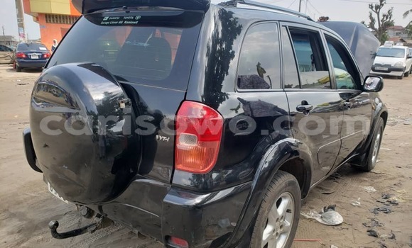 Acheter Occasion Voiture Toyota RAV4 Noir à Cotonou, Benin Acheter Occasion Voiture Toyota RAV4 Noir à Cotonou, Benin