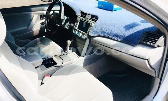 Ra Àlòkù Toyota Camry Silver Ọkọ̀ in Cotonou ni Benin Ra Àlòkù Toyota Camry Silver Ọkọ̀ in Cotonou ni Benin