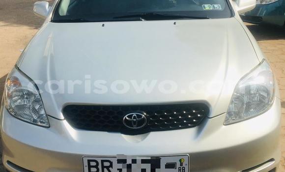 Ra Tuntun Toyota Matrix Silver Ọkọ̀ in Cotonou ni Benin Ra Tuntun Toyota Matrix Silver Ọkọ̀ in Cotonou ni Benin