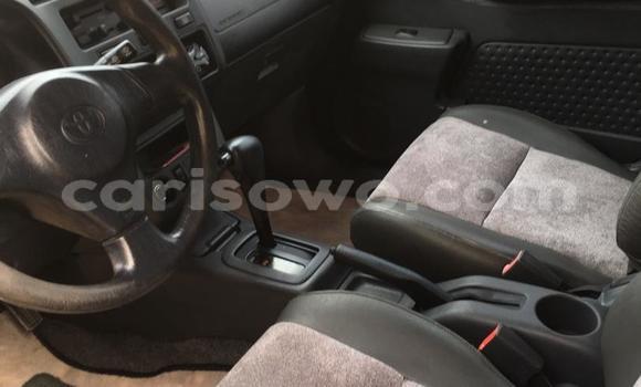 Ra Àlòkù Toyota RAV4 Alawọ ewe Ọkọ̀ in Cotonou ni Benin Ra Àlòkù Toyota RAV4 Alawọ ewe Ọkọ̀ in Cotonou ni Benin