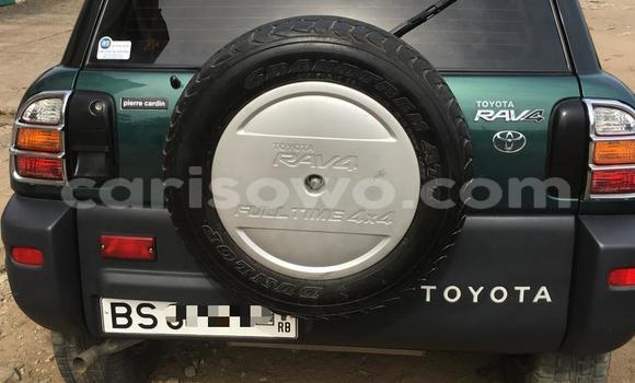 Ra Àlòkù Toyota RAV4 Alawọ ewe Ọkọ̀ in Cotonou ni Benin Ra Àlòkù Toyota RAV4 Alawọ ewe Ọkọ̀ in Cotonou ni Benin