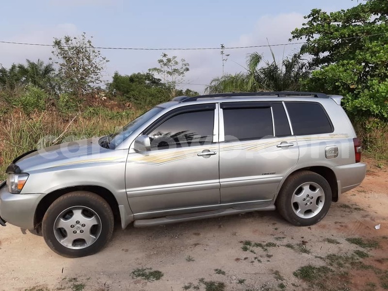 Big with watermark toyota highlander benin cotonou 6556