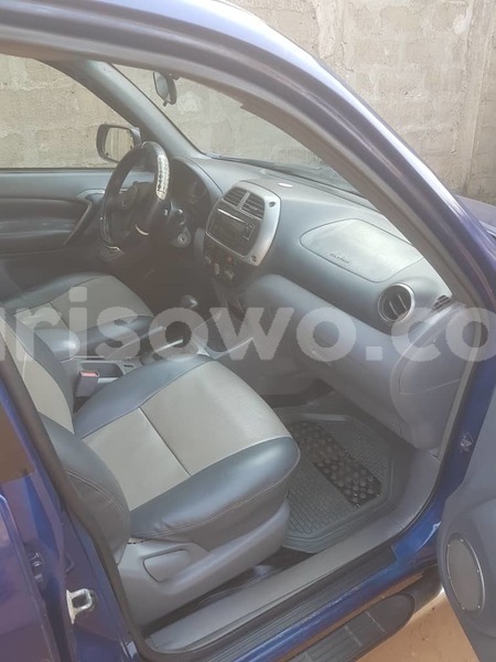 Big with watermark toyota rav4 benin cotonou 6557