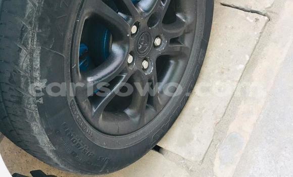 Ra Àlòkù Toyota Solara funfun Ọkọ̀ in Cotonou ni Benin Ra Àlòkù Toyota Solara funfun Ọkọ̀ in Cotonou ni Benin