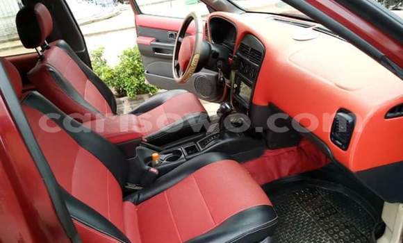 Acheter Occasion Voiture Nissan Pathfinder Rouge à Cotonou, Benin Acheter Occasion Voiture Nissan Pathfinder Rouge à Cotonou, Benin
