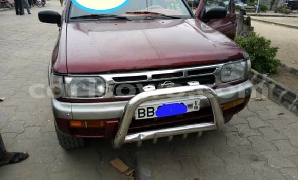 Acheter Occasion Voiture Nissan Pathfinder Rouge à Cotonou, Benin Acheter Occasion Voiture Nissan Pathfinder Rouge à Cotonou, Benin